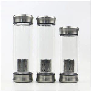 Staklena boca za vodu s infuzerom